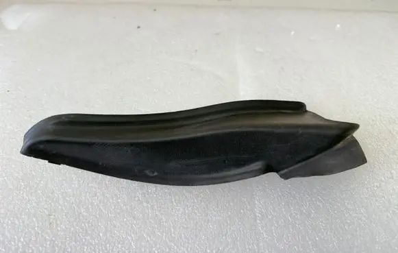 Dodge RAM Fender end trim 68299454AC 93785L