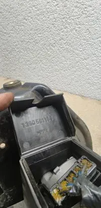Renault Scenic I Wiper motor 1390591186