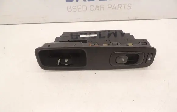 Volvo S80 Electric window control switch 8622040 D219