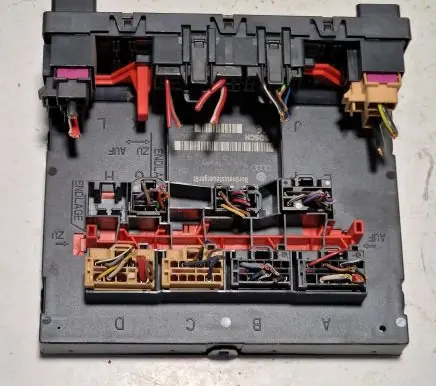 Volkswagen PASSAT B6 Comfort/convenience module 3C0937049H 05934275 F005V00529