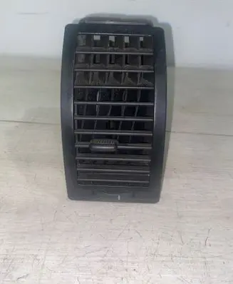 Volkswagen Polo Dash center air vent grill 6Q0819704