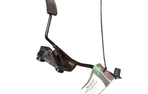 Hyundai i10 Accelerator throttle pedal 32700-0X000