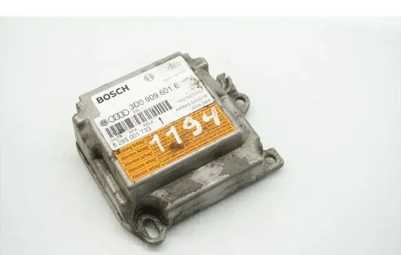 Volkswagen Touareg I Airbag control unit/module 3D0909601E 0285001733