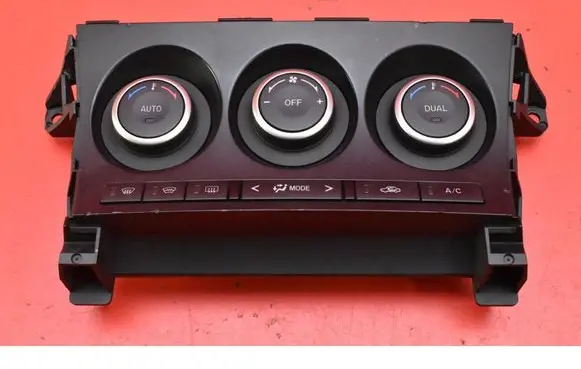 Mazda 3 II Climate control unit BHC461190