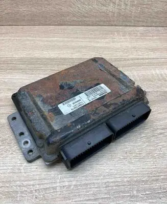 Renault Clio II Engine control unit/module ECU S110030034A 7700115210