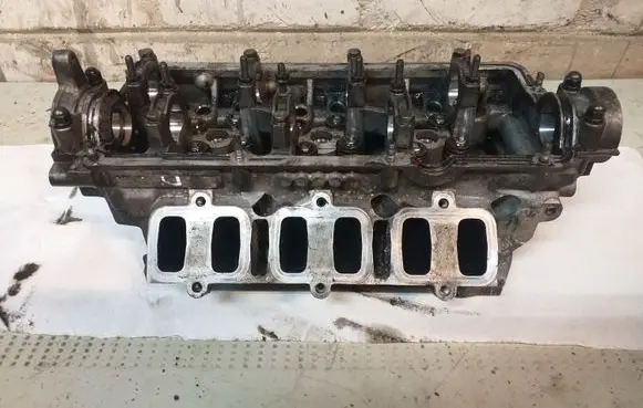 Audi A4 S4 B6 8E 8H Engine head 059E