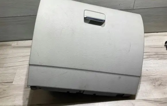 Mercedes-Benz B W246 W242 Glove box A246680