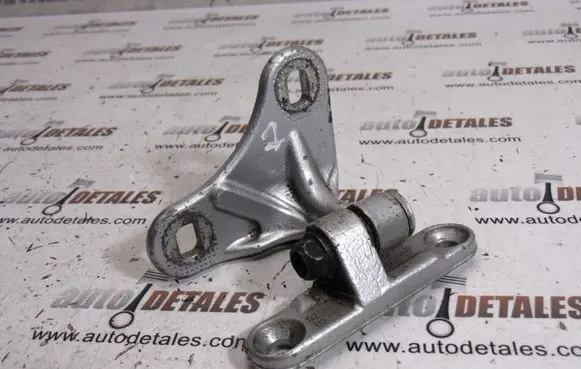 Mercedes-Benz S W220 Front door lower hinge 
