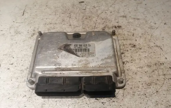 Ford Galaxy Engine control unit/module 038906019