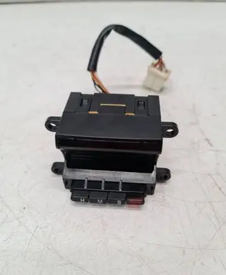 SsangYong Rexton I Clock 8111008010 08000