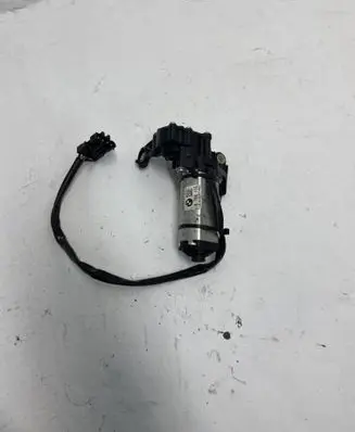 BMW 5 F10 F11 Steering column adjust motor 6788155