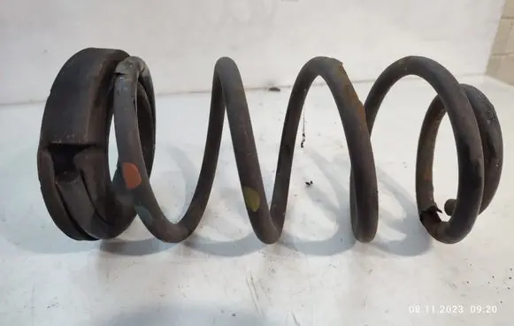 Hyundai Santa Fe Rear coil spring