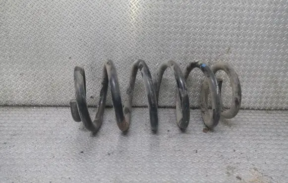 Audi A4 S4 B7 8E 8H Front coil spring