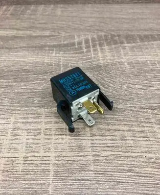 Mitsubishi Galant Other relay MR252921 1665000610