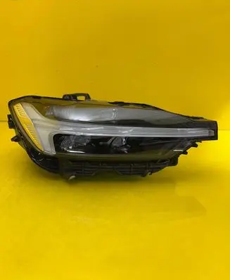 Volvo XC60 Headlight/headlamp 32337385