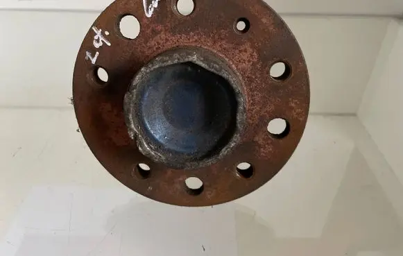 Opel Zafira A Rear wheel hub
