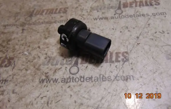 Air conditioning (A/C) pressure sensor