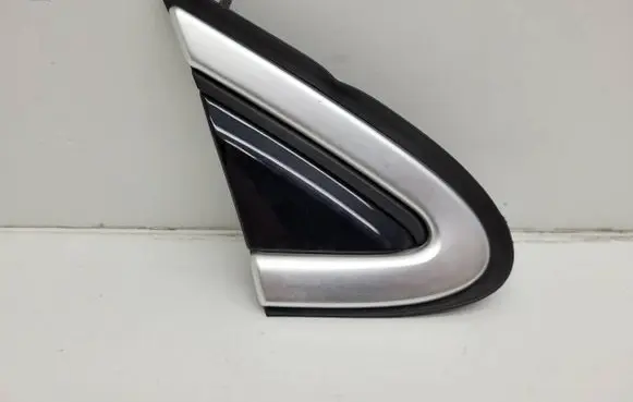 Volvo V40 Front arch trim 31416470