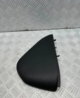 Audi Q7 4M Dashboard side end trim 4M0857085A