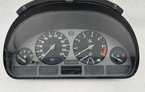 BMW 5 E39 Speedometer (instrument cluster) 62118372354 110008735021