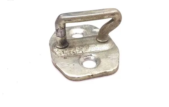 Mercedes-Benz Sprinter W906 Front door lock loop/hook striker A9067200004 87708Z65008