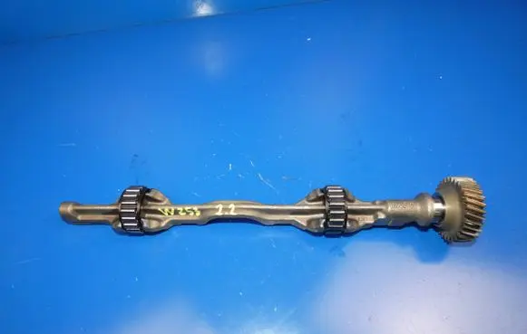 Mercedes-Benz GLC X253 C253 Oil pump balance shaft A6510341216
