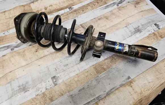 Renault Scenic II - Grand scenic II Front shock absorber with coil spring