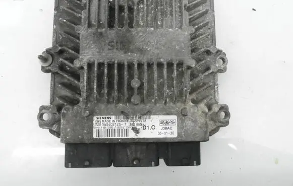Volvo S40 Engine control unit/module 5WS40212GT 30729518