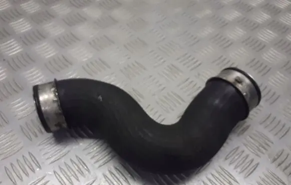 Skoda Octavia Mk2 (1Z) Air intake hose/pipe