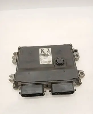 Suzuki Swift I Engine control unit/module 3392062J3 062J3 MB1123000932