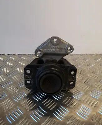 Peugeot 5008 Engine mount bracket 9682026780 9636270080 9636583980