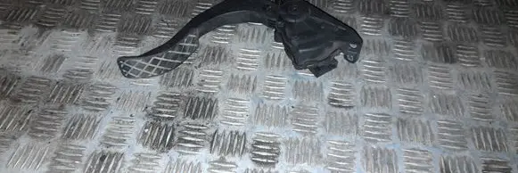 Audi A6 S6 C6 4F Accelerator throttle pedal 4F1723523A