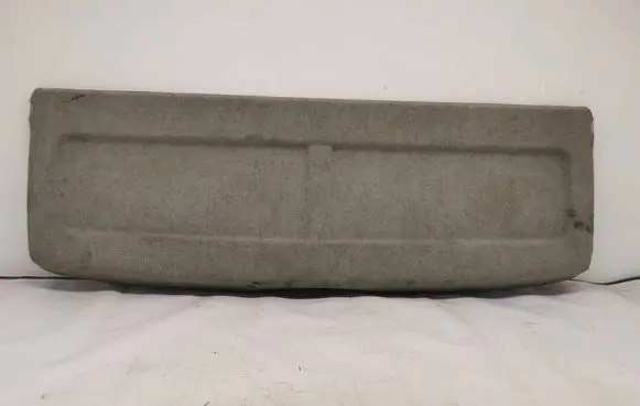 Parcel shelf