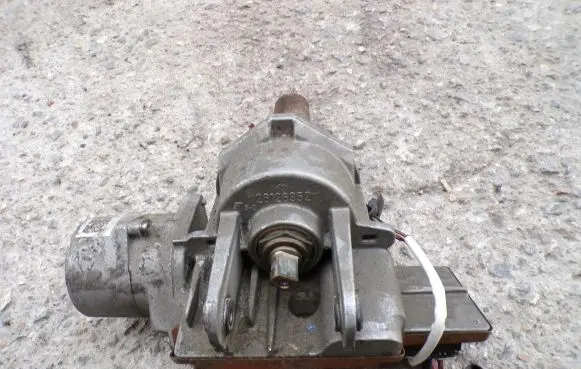 Fiat Grande Punto Steering wheel axle 51860329