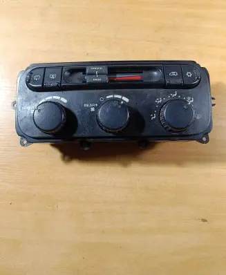 Chrysler Voyager Climate control unit 05134627AA 34627 001401797933