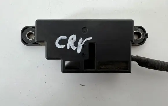 Honda CR-V Aerial antenna amplifier 38387TF0003