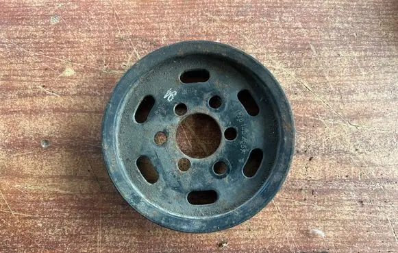Audi A4 S4 B5 8D Power steering pump pulley 028145255F