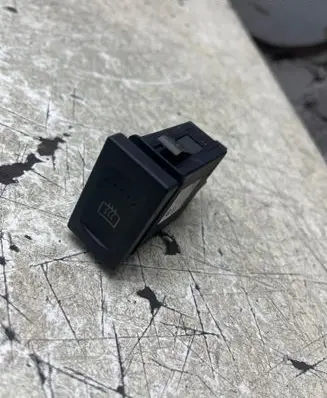Seat Alhambra (Mk1) Windscreen/window heater switch 7M3959621 YM2118C621AAW