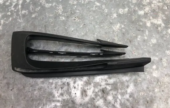 Porsche Panamera (971) Front bumper lower grill 971807877G-BILI 971807877G