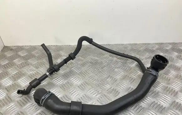 Volkswagen Golf VII Engine coolant pipe/hose 5Q0122101BP 5Q0121087D 3C0122291D