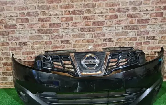 Nissan Qashqai Front bumper