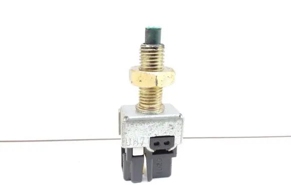 Mazda Premacy Brake pedal sensor switch UH71 102G