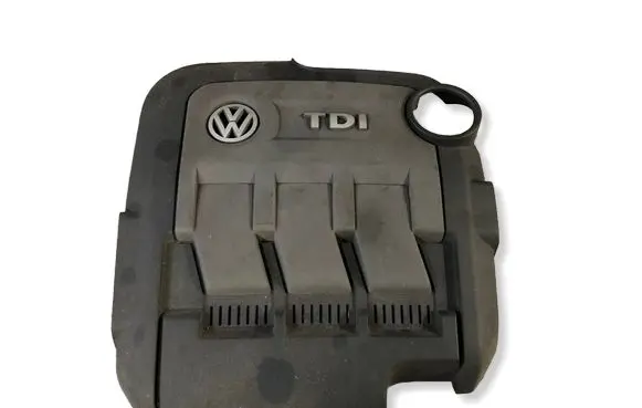 Volkswagen Polo V 6R Engine cover (trim) 03P103925A 03P103925B