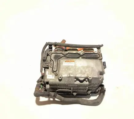 Lexus CT 200H Voltage converter inverter G920076011 G920147053