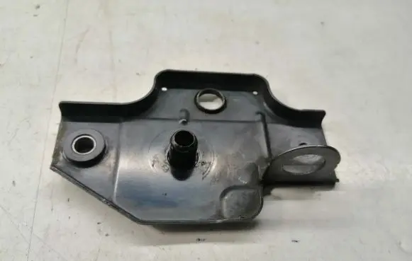 Toyota Avensis T270 Radiator mount bracket 165050R060