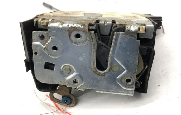 Land Rover Freelander Front door lock