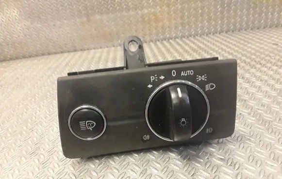 Mercedes-Benz E W211 Light switch 2115450404 A2115450404