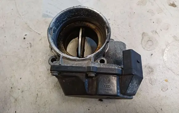 Volkswagen PASSAT B6 Engine shut-off valve 03G128063A