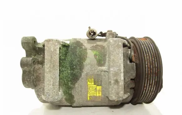 Volvo V70 Air conditioning (A/C) compressor (pump) p8684287