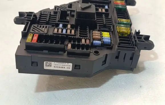 BMW X3 F25 Fuse module 9259469